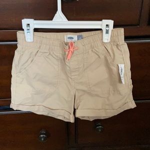 Girls khaki shorts NWT